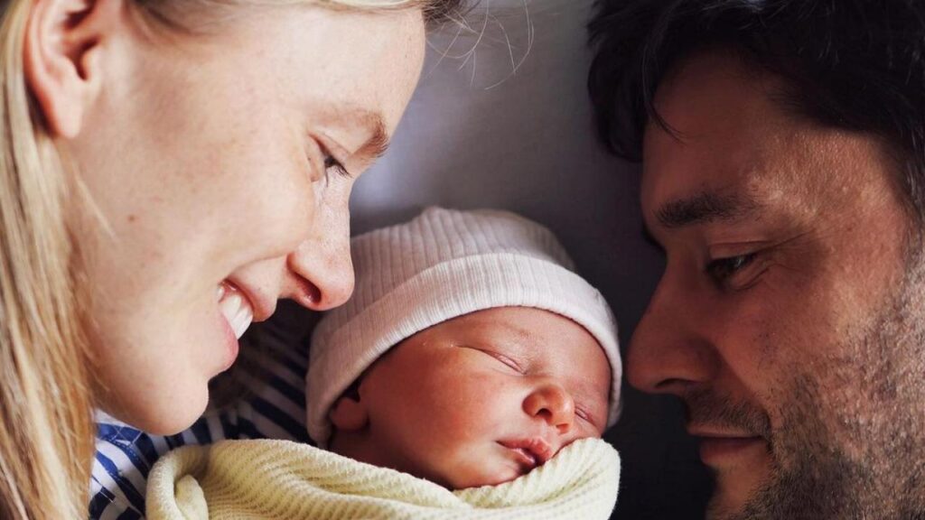 Is Phil Torres married? Wife and relationship status