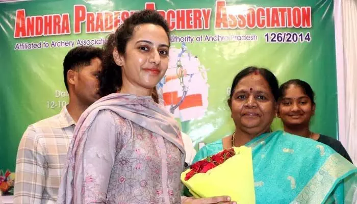 Tejaswini Nandamuri instagram